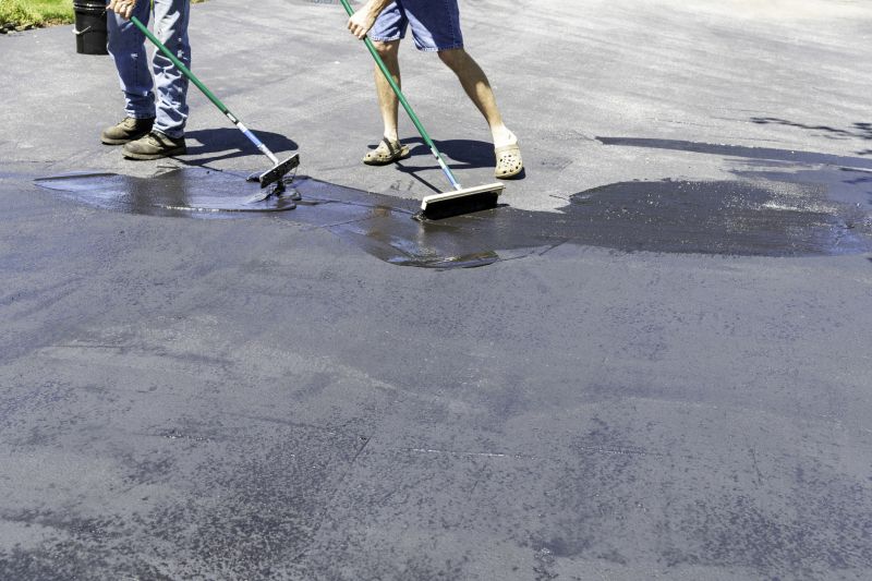 Asphalt Driveway Sealcoating