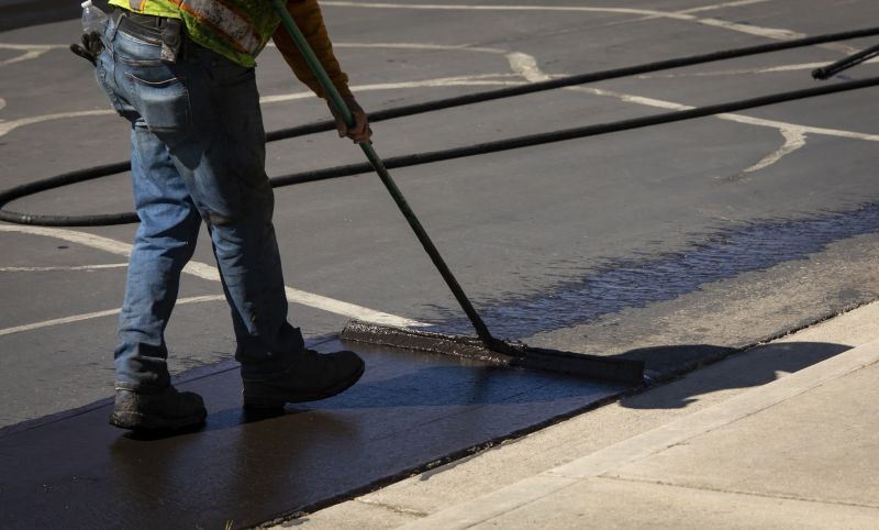 Driveway Sealcoating in San Antonio, TX